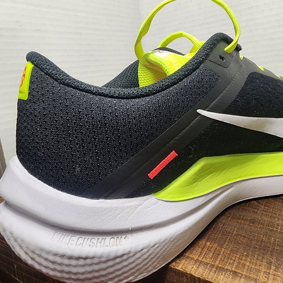 NIKE - Air Winflo 10 Men's Running Shoes - Size: 11 - Picture 6 of 15